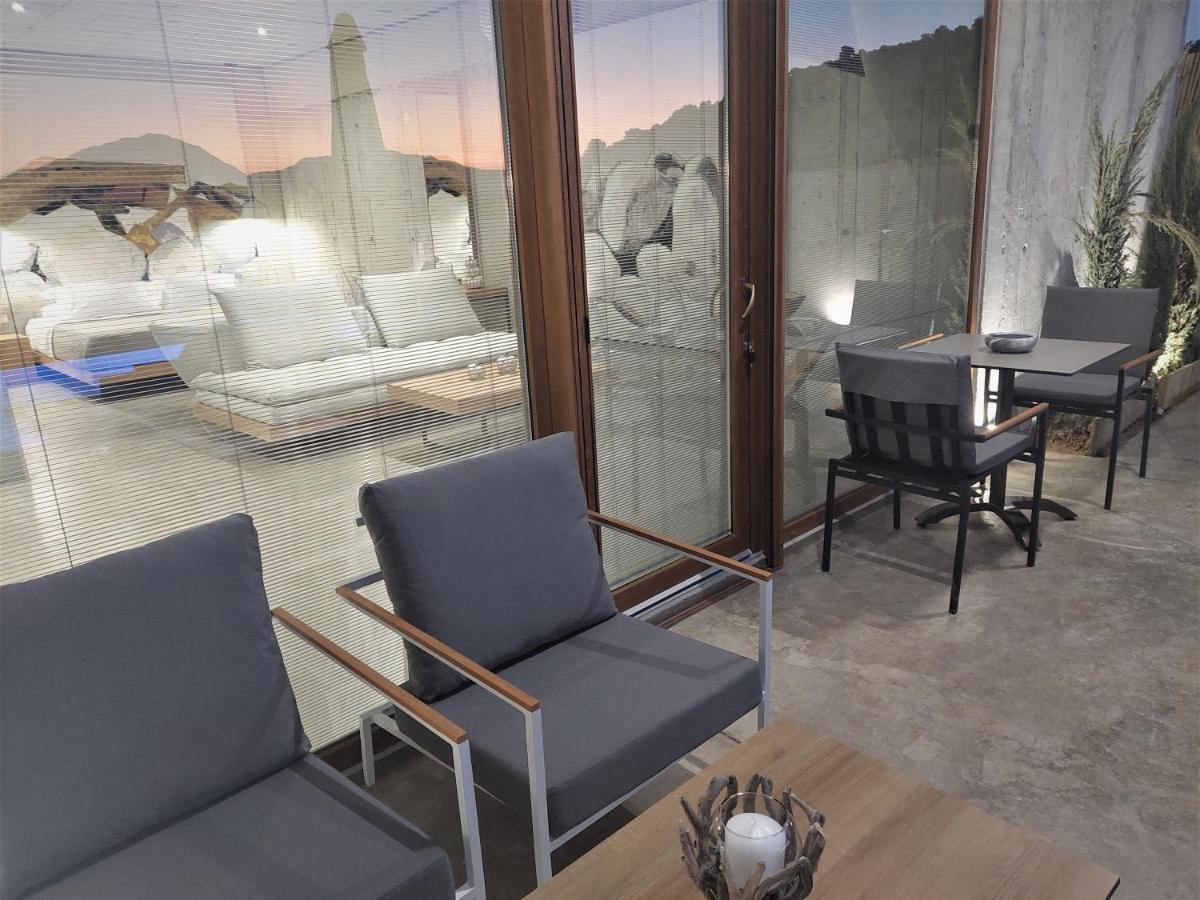 Marnos Luxury Villas Kamilari Luaran gambar