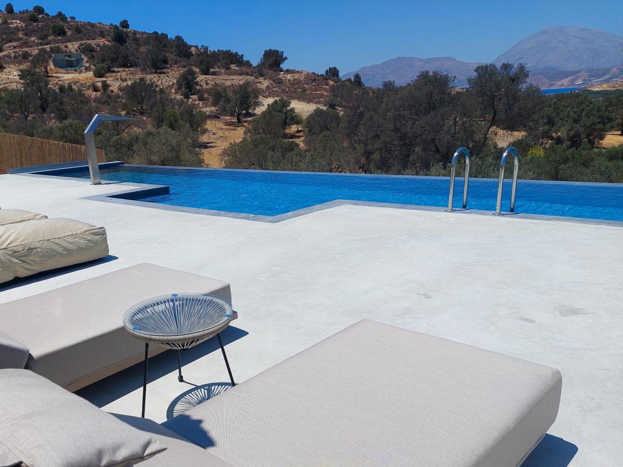 Marnos Luxury Villas Kamilari Luaran gambar
