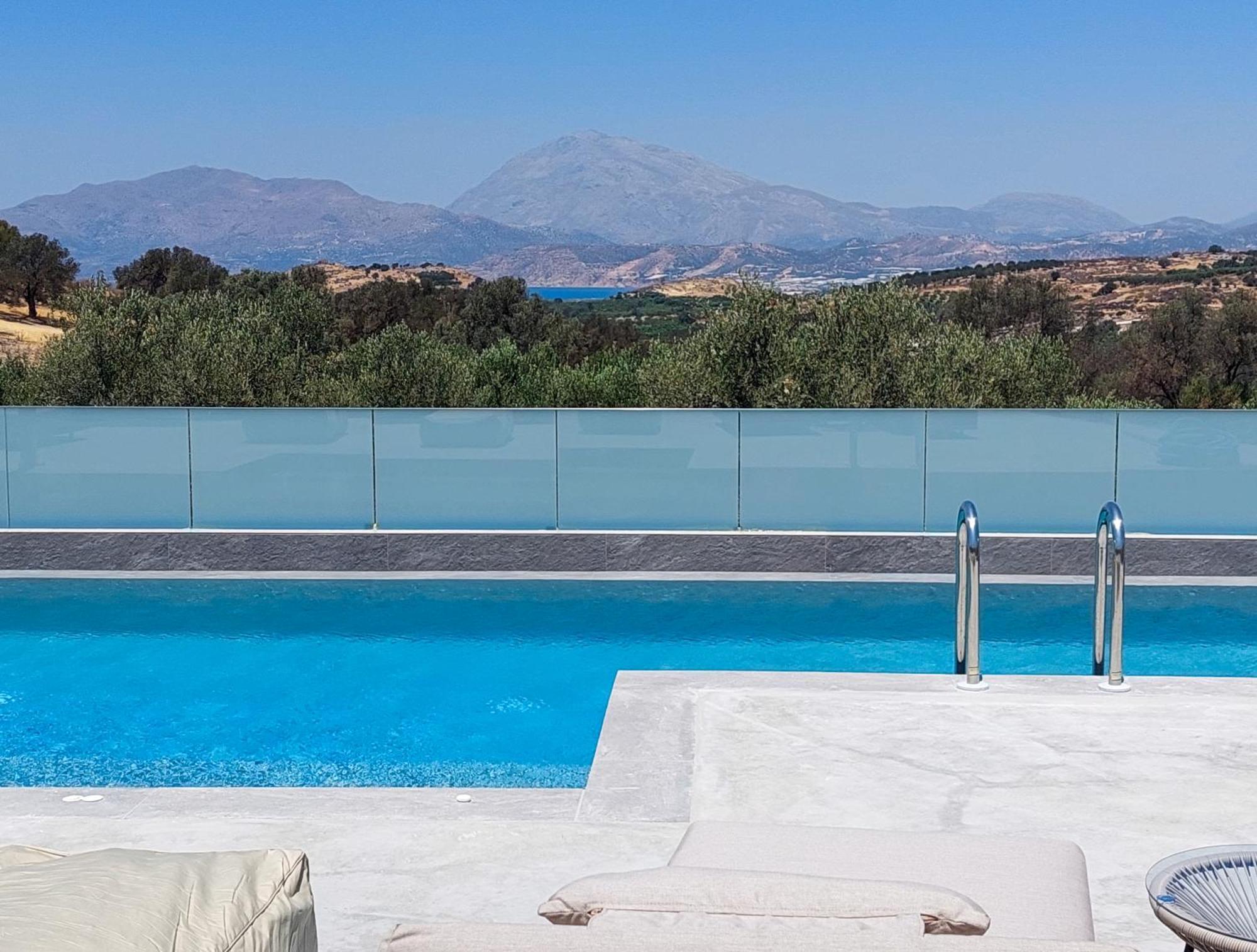 Marnos Luxury Villas Kamilari Luaran gambar